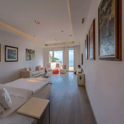 Casa Dell Arte Hotel, +12