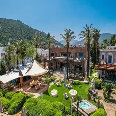 Casa Dell Arte Hotel, +12
