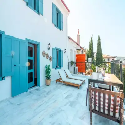 Rebetiko Otel