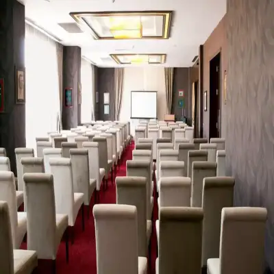 Şiir Otel
