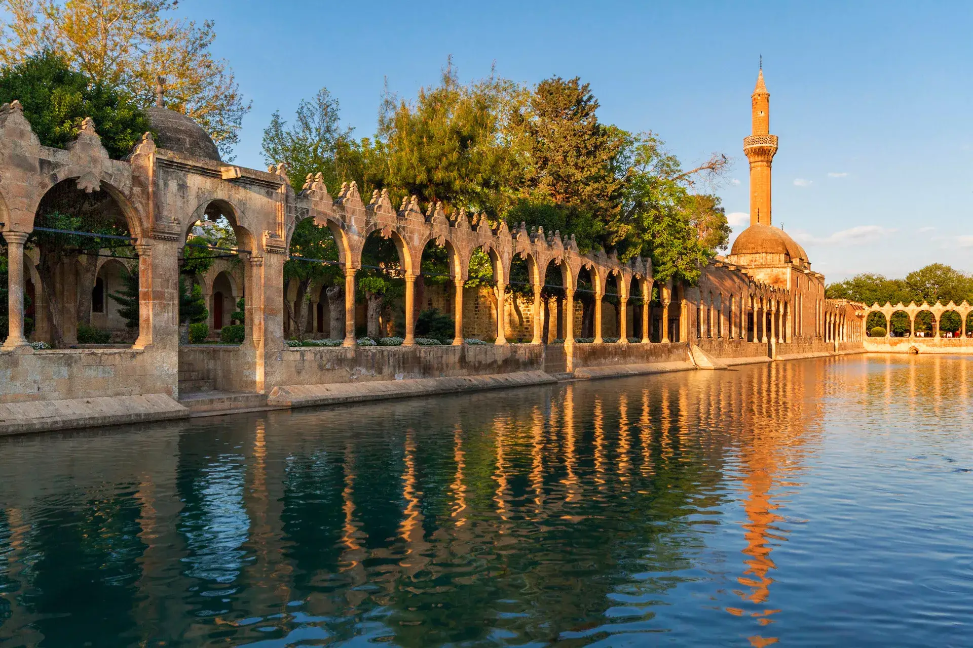 Şanlıurfa Gezi Rehberi: Gezilecek Yerler, Göbeklitepe ve Urfa Lezzetleri