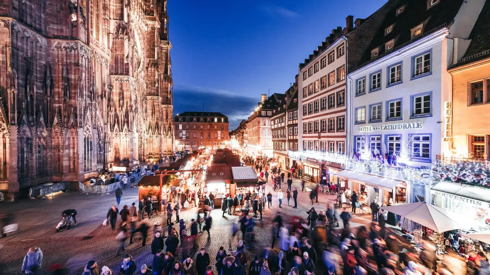 Strasbourg Noel Rehberi: Noel Pazarları, Gezilecek Yerler ve Konaklama Önerileri