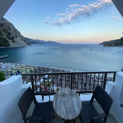 Diplomat Hotel