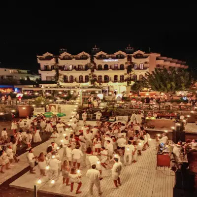 Diplomat Hotel