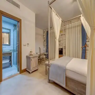 Navalia Otel