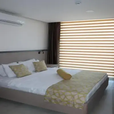 Zest Hotel