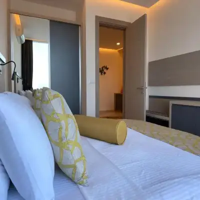 Zest Hotel