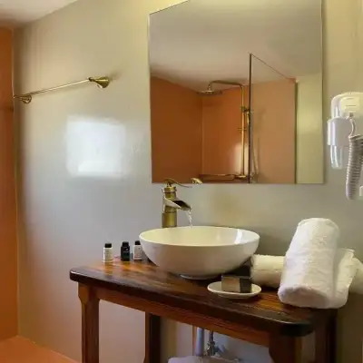 Midgard Suites