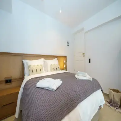 La Vie Hydra Luxury Suites