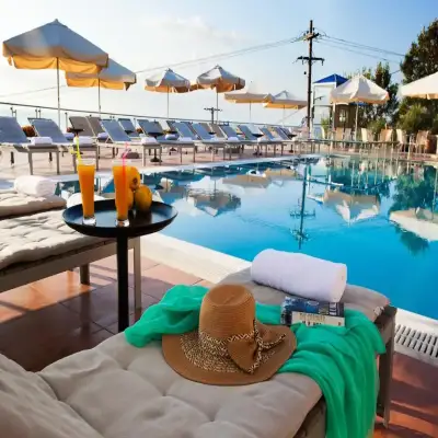 La Luna Hotel