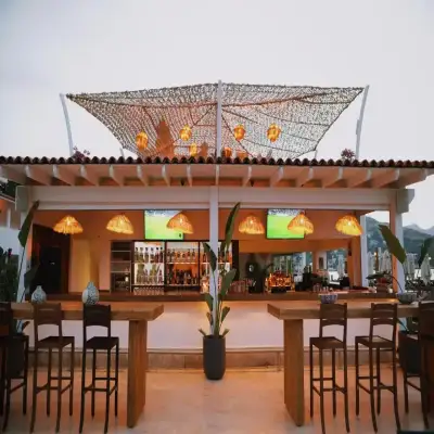 Lavinya Otel