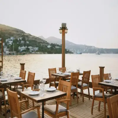 Lavinya Otel