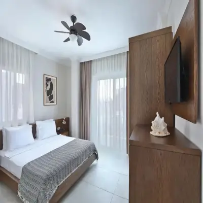 Lavinya Otel