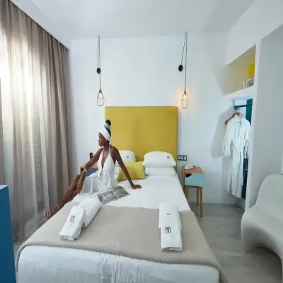 Blue Bottle Boutique Hotel