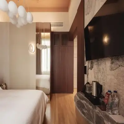 Zenith Premium Suites