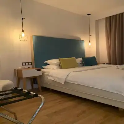 Blue Bottle Boutique Hotel
