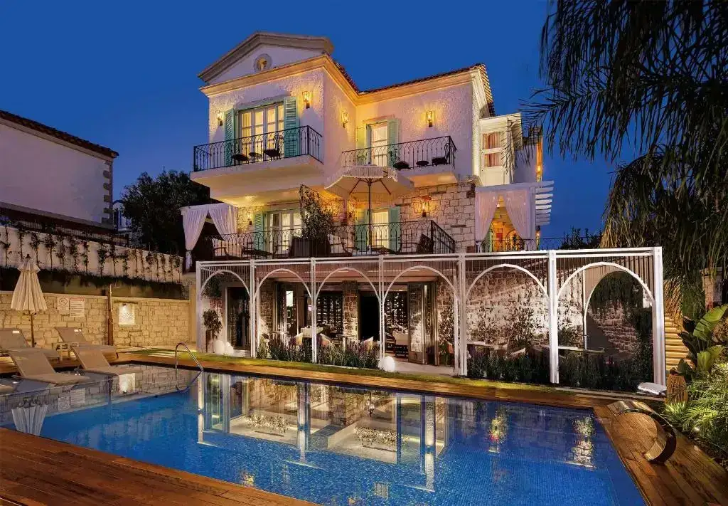 monreve alaçatı otel