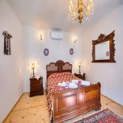 Kirazlı Sultan Konak, +12