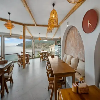 Mandalya Otel, Kargı Koyu