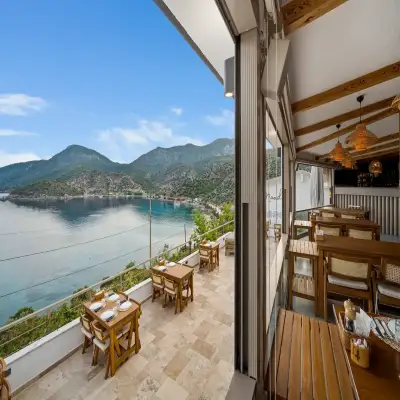 Mandalya Otel, Kargı Koyu