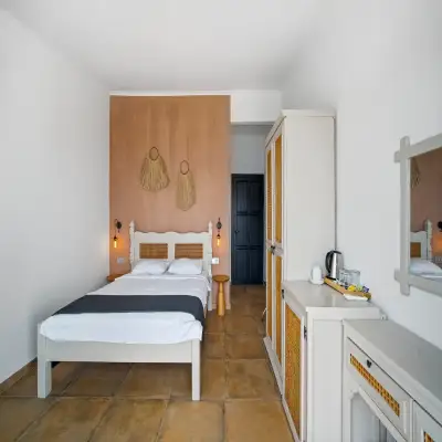 Mandalya Otel, Kargı Koyu