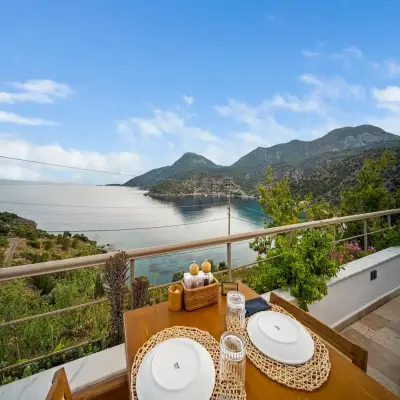 Mandalya Otel, Kargı Koyu