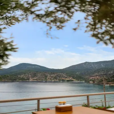 Mandalya Otel, Kargı Koyu