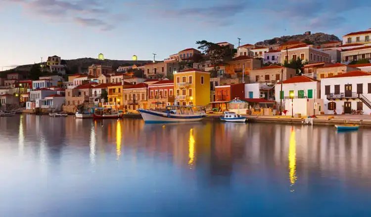 Chalki Adası Gezi Rehberi: Gezilecek Yerler, Plajlar ve Ulaşım