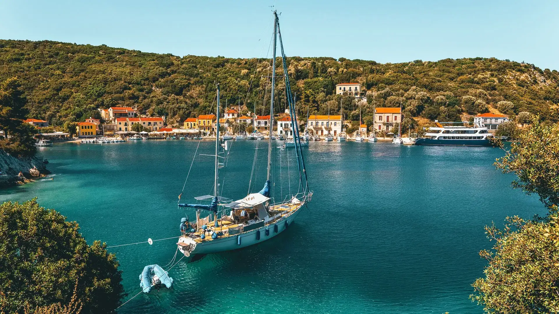 İthaki Adası Gezilecek Yerler & Gezi ve Konaklama Rehberi