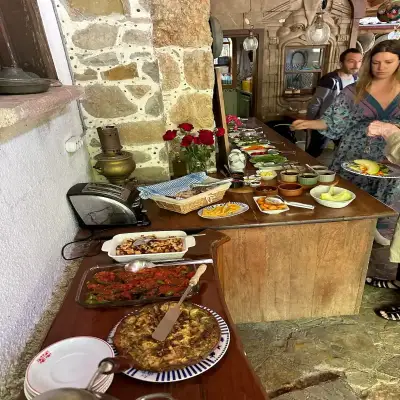 Olimpos Köy Evi