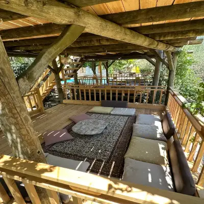 Olimpos Köy Evi