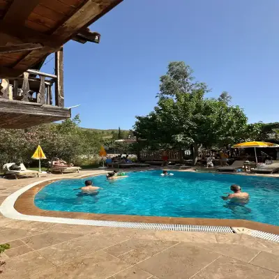 Olimpos Köy Evi