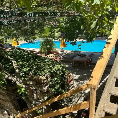 Olimpos Köy Evi