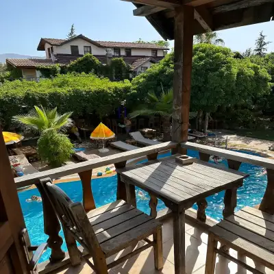 Olimpos Köy Evi
