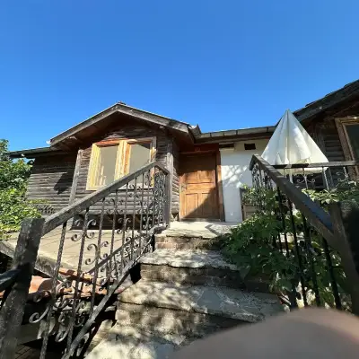 Olimpos Köy Evi