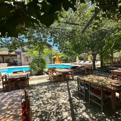Olimpos Köy Evi