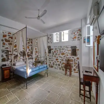 Platys Gialos Hotel