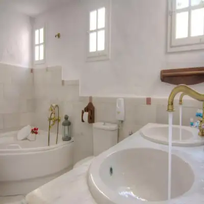 Platys Gialos Hotel