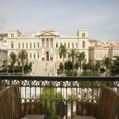 Syros Soul Luxury Suites