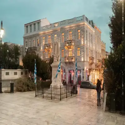 Syros Soul Luxury Suites