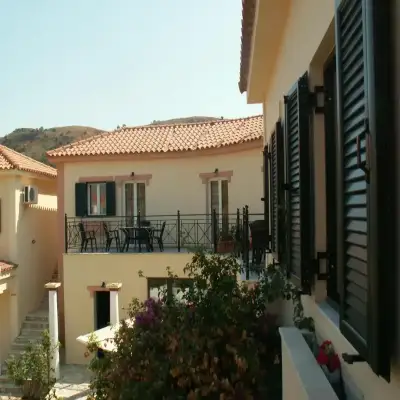 Elanthi Village Apartments