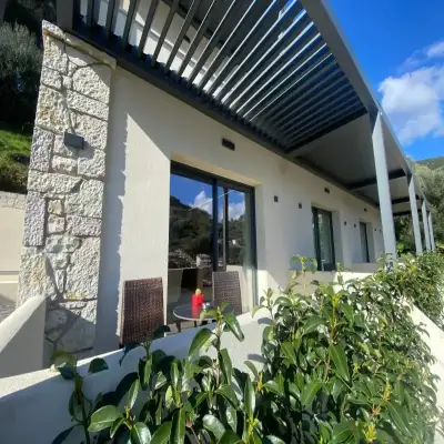 Tramonto Maisonettes & Suites