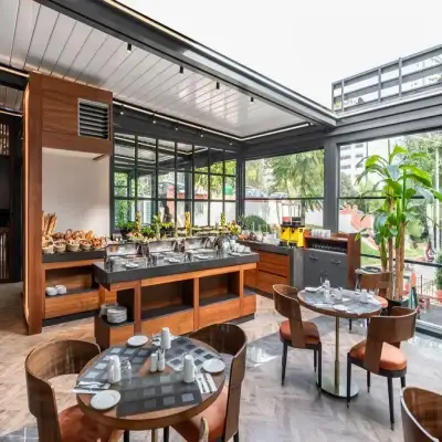 Vital Hotel, Fulya