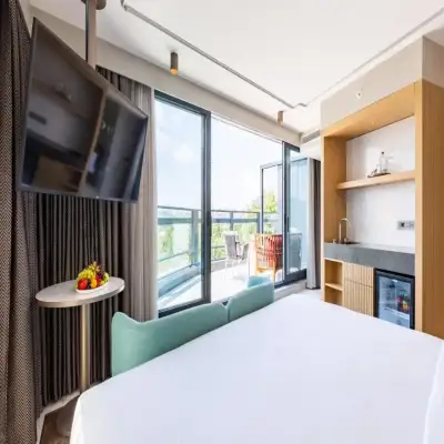 Stayso The House Hotel