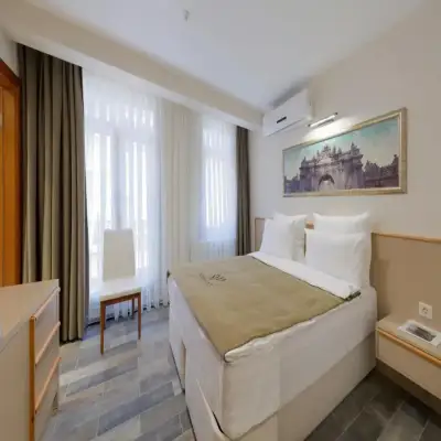 Nishant Hotel