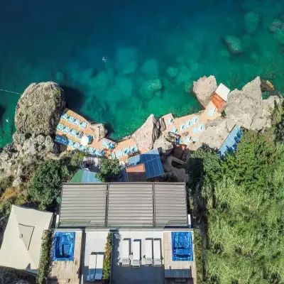 Perge Hotels +18