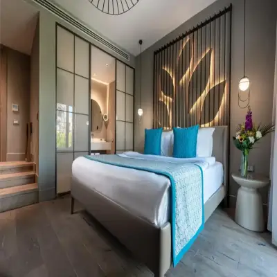 Perge Hotels +18