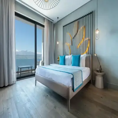 Perge Hotels +18