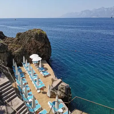 Perge Hotels +18