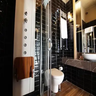 Faik Pasha Suites, Çukurcuma